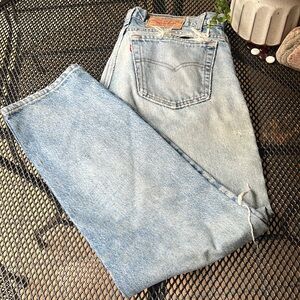 Vintage Levis 505 distressed USA